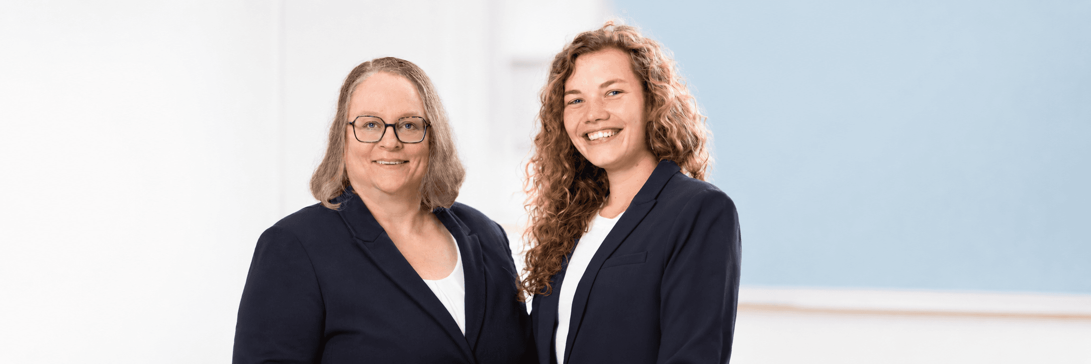 Ulla und Jette aus dem ROKI-Team, Ulla links und Jette rechts